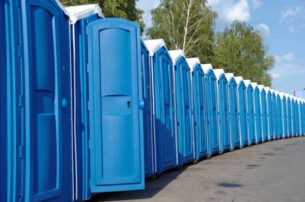 Best Portable bathroom rental  in Winthrop, IA